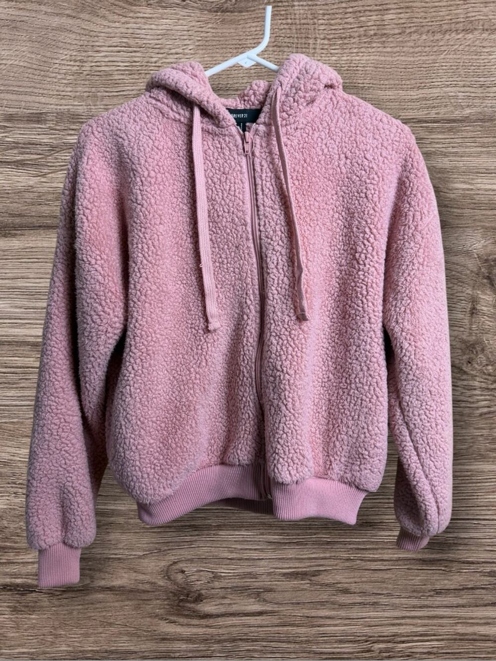 Forever 21 pink faux Sherpa hooded jacket. Small.